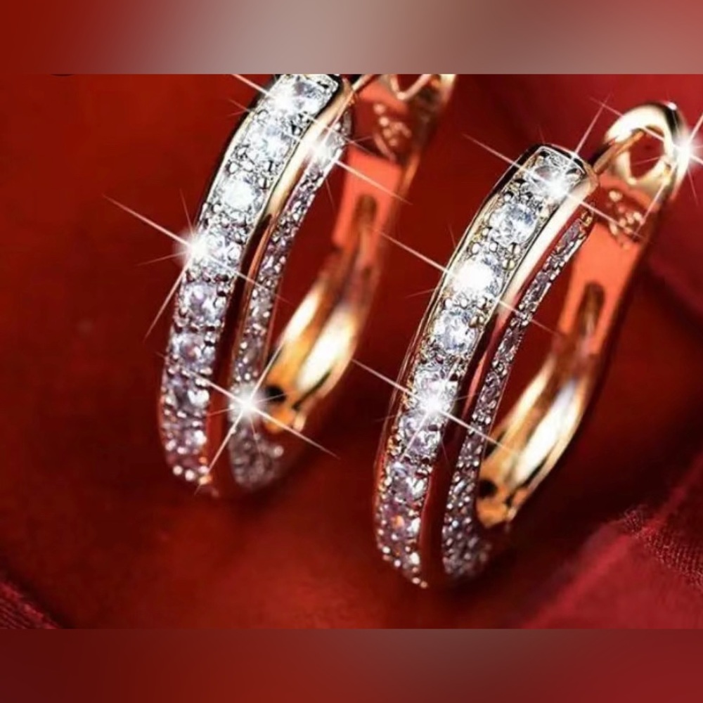 Three Sides Earring (ROSE GOLDEN COLOR)